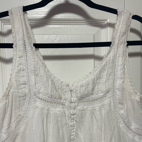 Stunning White Prairie-Style Mini Dress - Picture 2 of 5